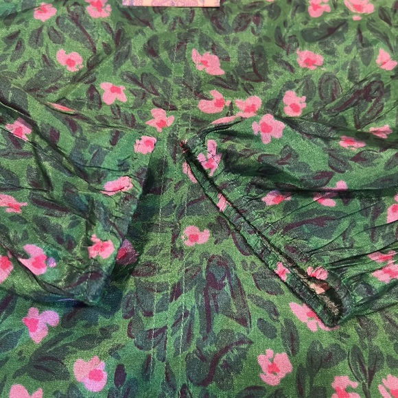 NWT ROLLER RABBIT green floral viscose top - Picture 8 of 9